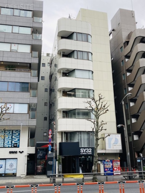 カワムラビル 外観