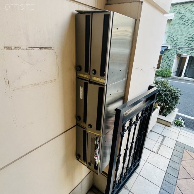 代官山パークス 郵便受け