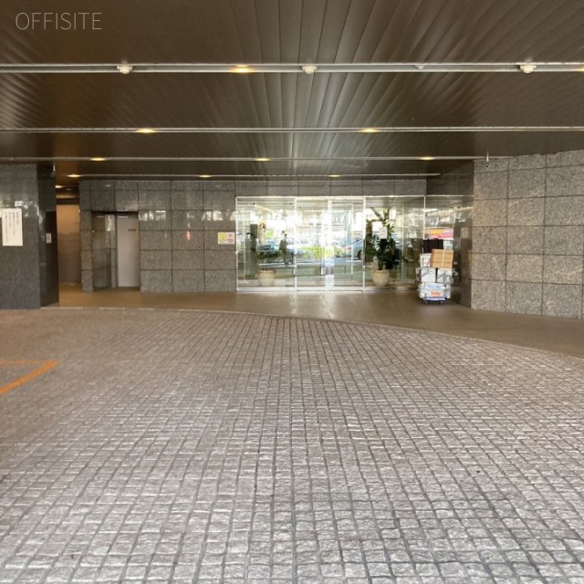 目黒テクノビル オフィスビル出入口