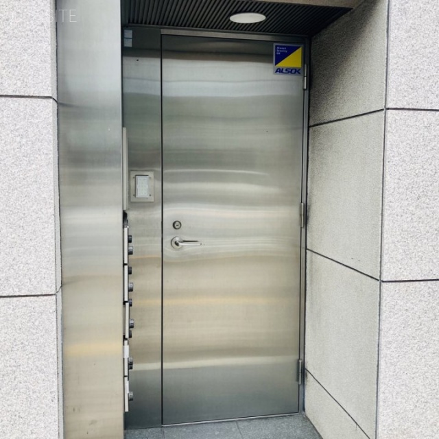 藤久ビル別館 通用口