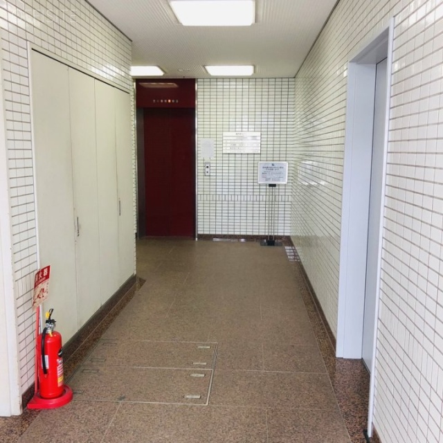 ARZ芝公園ビル エントランス