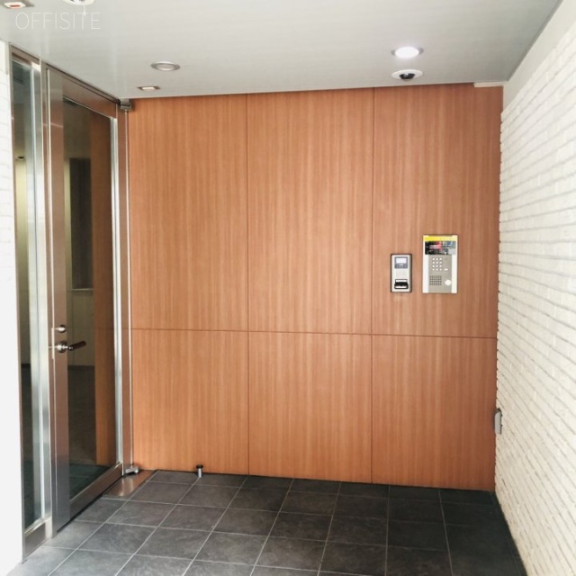 NNビル エントランス