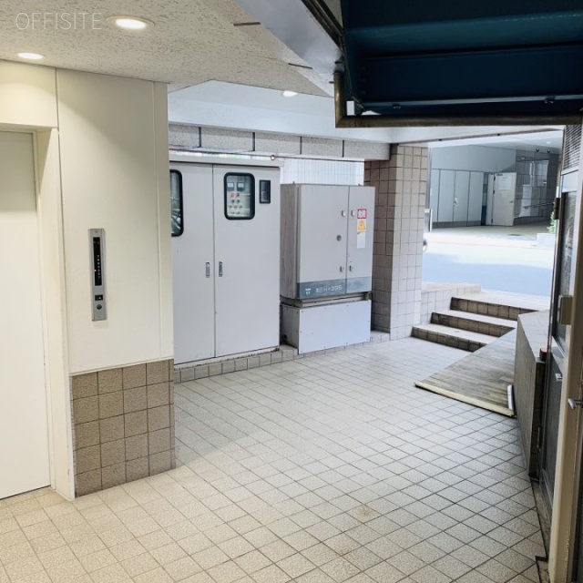 TRUST VALUE日本橋小網町 エントランス