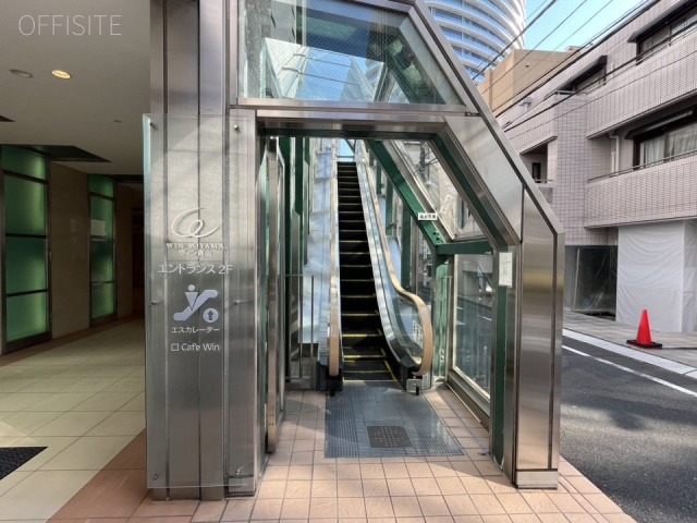 ウィン青山 外観