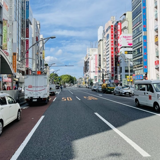 VORT上野広小路 中央通り