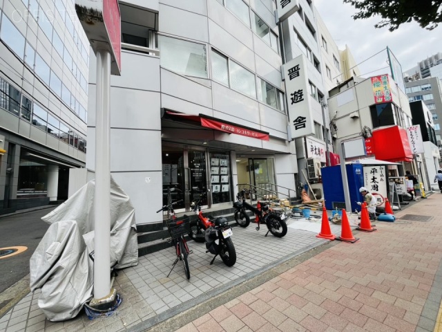 神保町1丁目ビル 駐車場