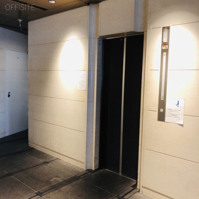 32芝公園ビル エレベーター