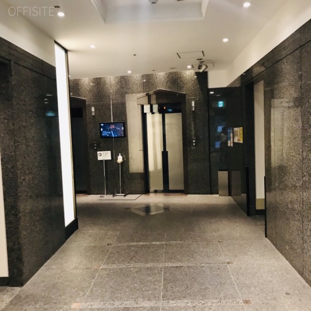 KDX新宿ビル エントランス