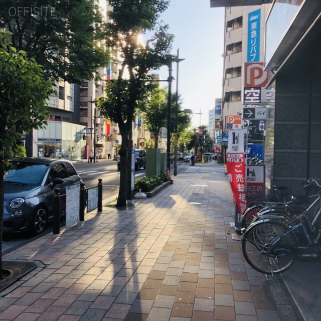 西蒲田TOビル ビル前面道路
