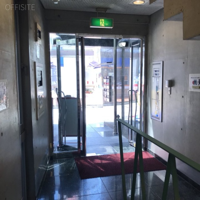 冨貴ビル エントランス