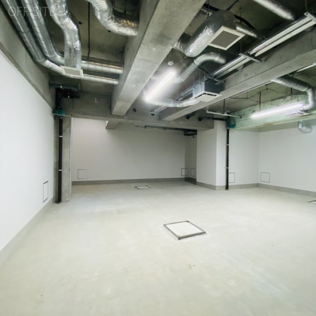 S-cube(north) 地下1階 室内(スケルトン)