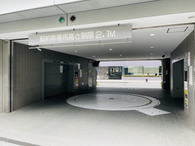 住友不動産六甲ビル 駐車場