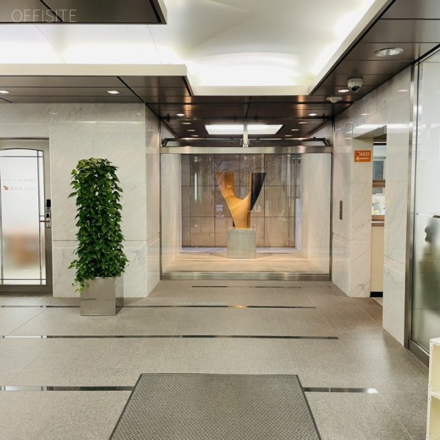 一番町Mビル エントランス