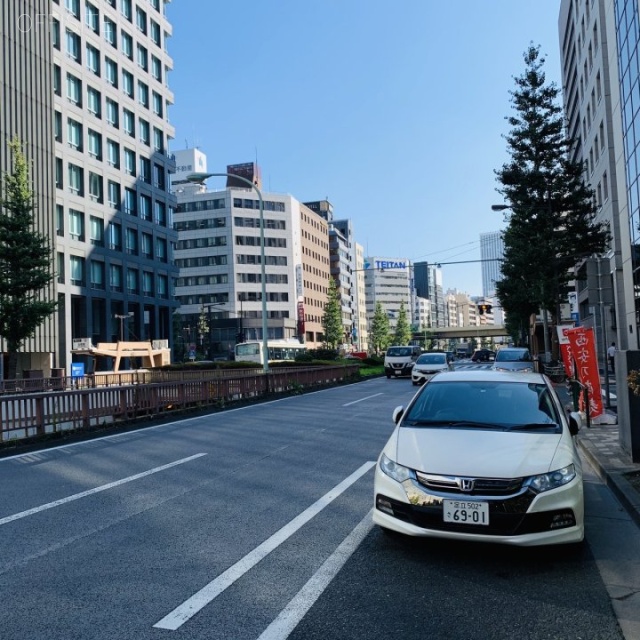 パインセントラルビル 昭和通り沿い