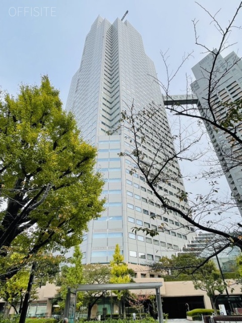 聖路加タワー 外観