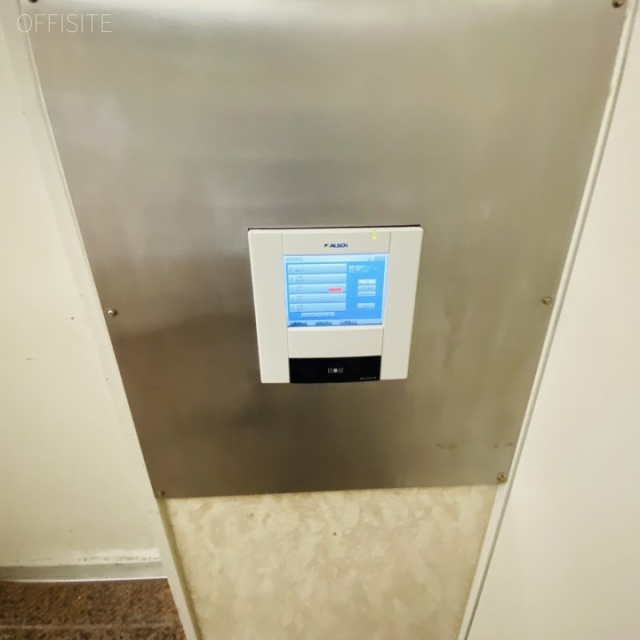 久月神田ビル エントランス