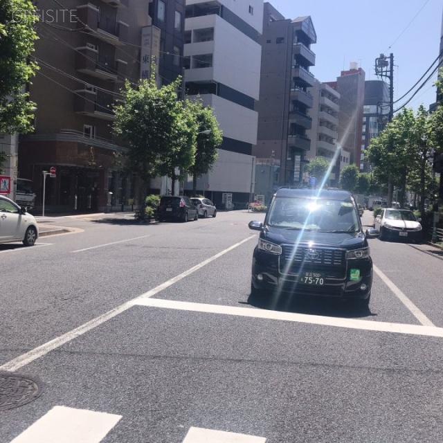 Nihonbashi OKビル ビル前面道路