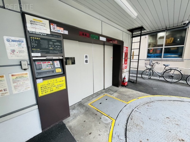 齋藤ビル 駐車場