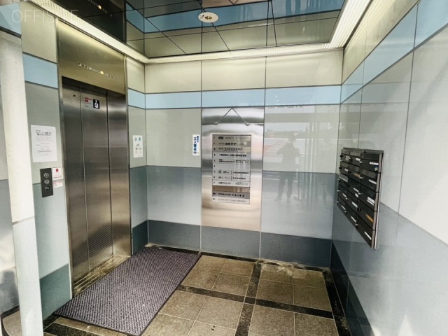 麹町富士ビル エントランス