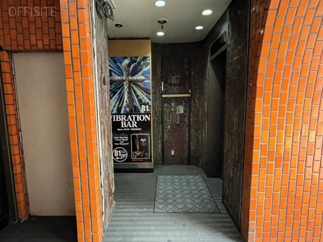 六本木ウナカミビル エントランス