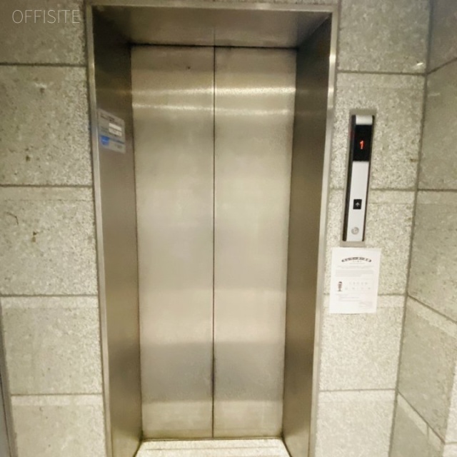 アクティ21ビル エレベーター