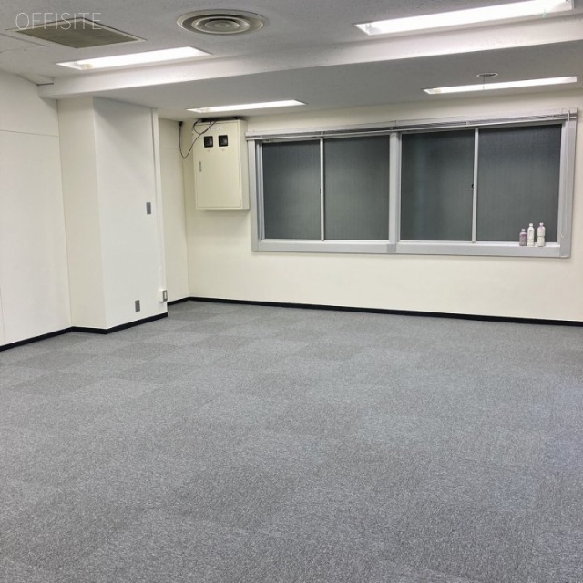 虎ノ門実業会館(本館) 室内