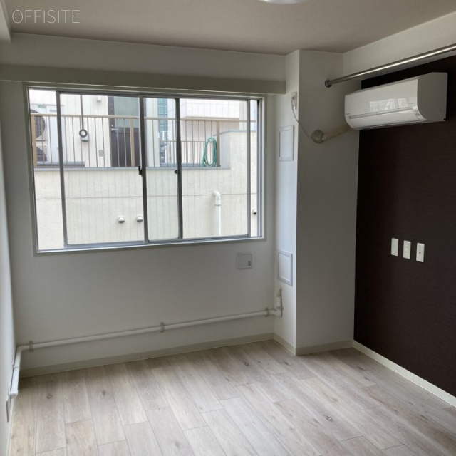 ライオネス浜松町 703号室 室内