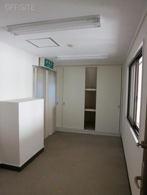 エーエスビル 室内