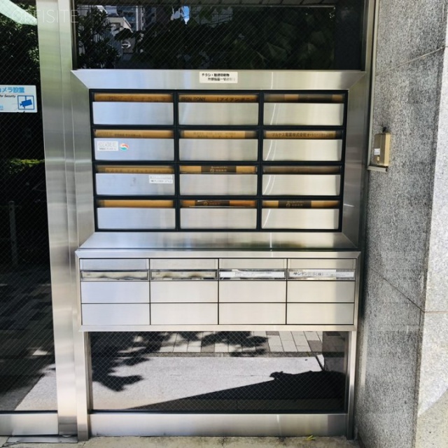 中村ビル 郵便受け