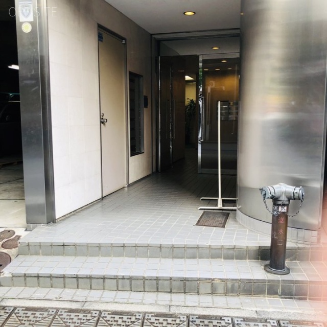 スギタビル エントランス