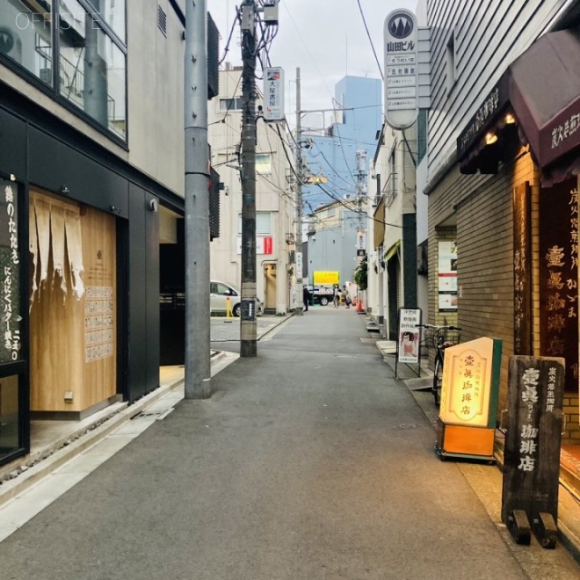 AL BUILDING JINBOCHO 周辺