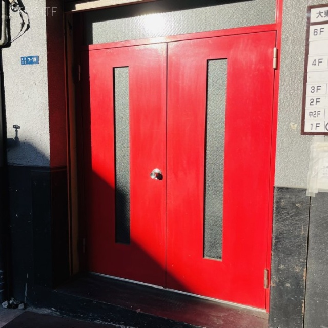 大東芝浦ビル オフィスビル出入口