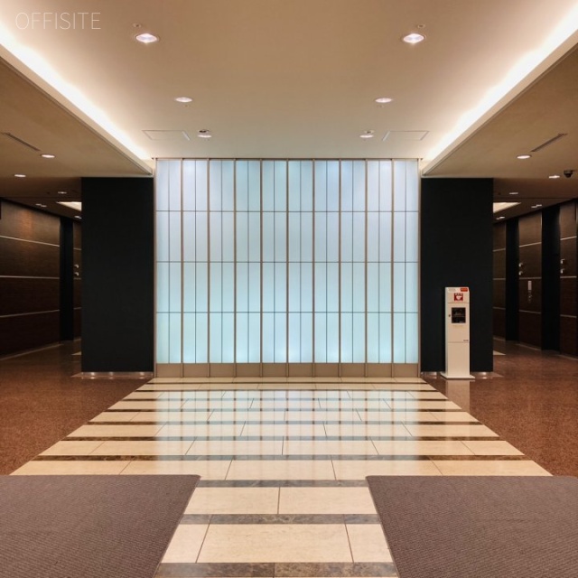 芝パークビル エントランスホール