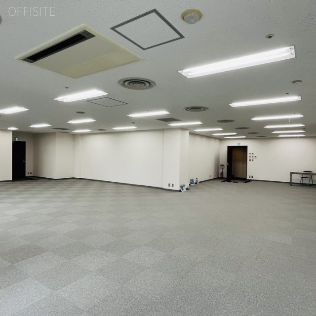 ピアウエストスクエア・ノースウィングビル 351号室 室内