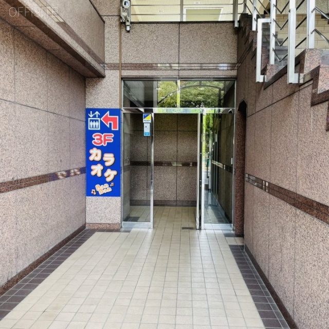 第2稲毛海岸ニイクラビル エントランス