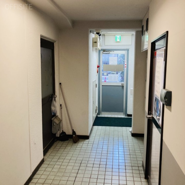 第1小森谷ビル エントランス