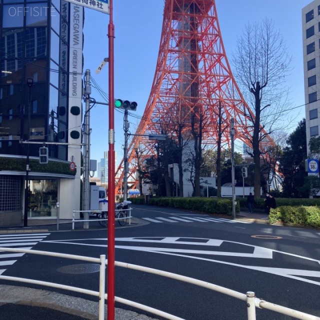 JCビル ビル前面道路