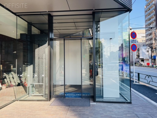 Gate Cross HONGO エントランス