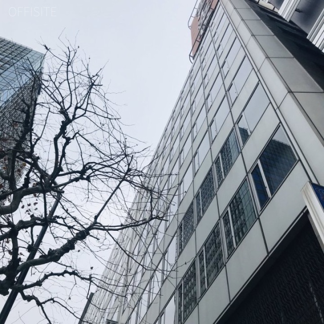 虎ノ門実業会館(本館) 外観