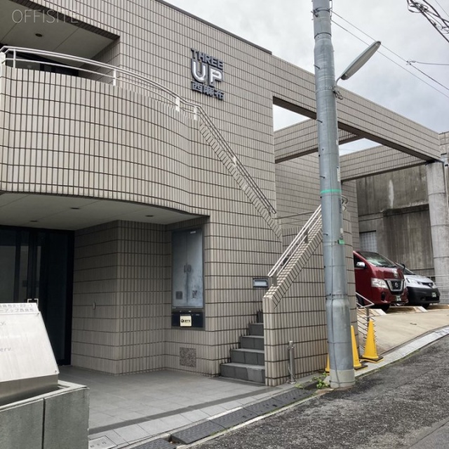 スリーアップ西麻布 外観