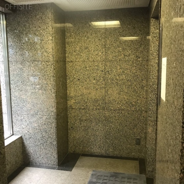 プラネットビル エントランス