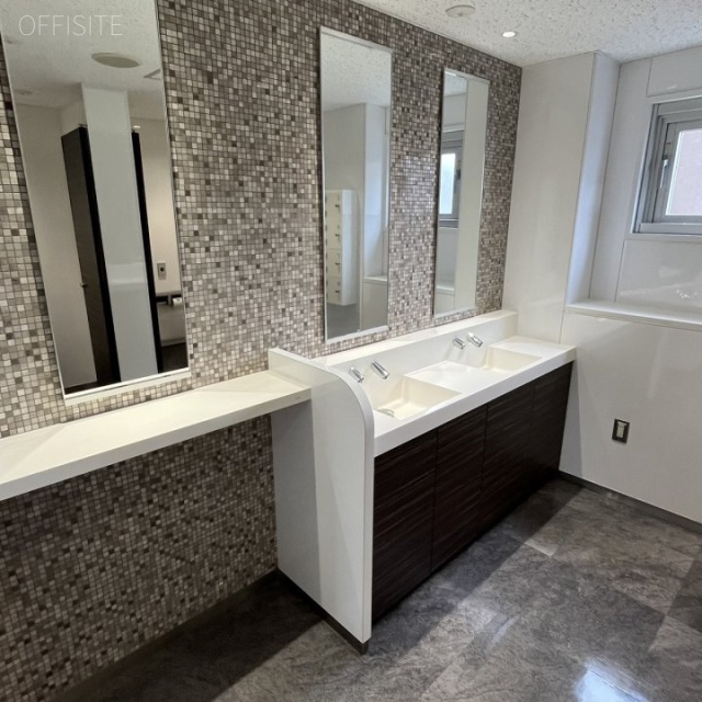 R-TERRACE八丁堀 5,6階 貸室 女子トイレ