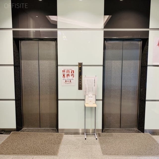 三井ビル エレベーター