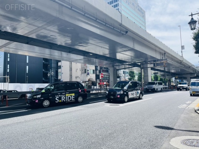 住友不動産六本木セントラルタワー 前面道路