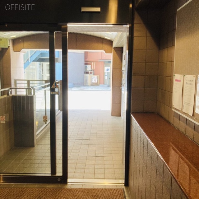 TKiビル エントランス