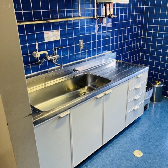 新川三幸ビル 給湯スペース