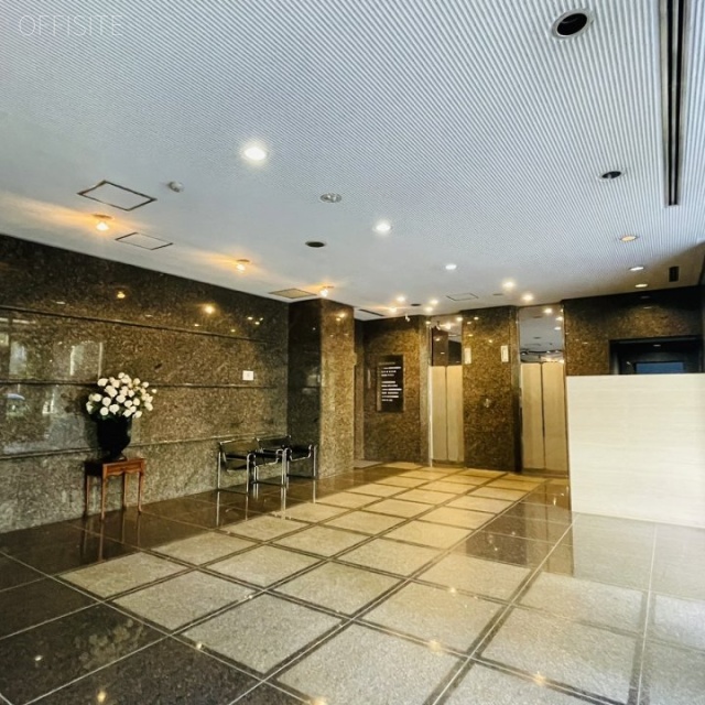 お茶の水ウィングビル エントランス