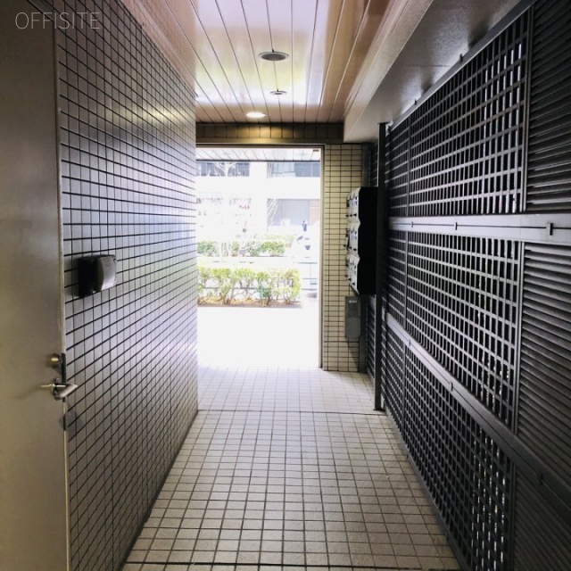 新橋シティビル エントランス