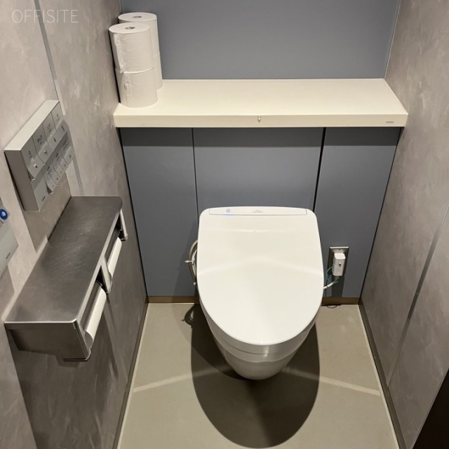 ONE SHINKAWA トイレ