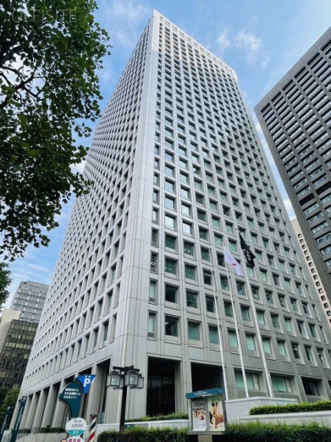 富国生命ビル 外観